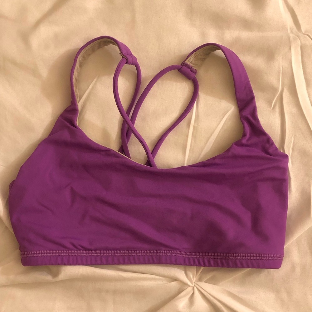 Lululemon Free to be Bra size 2